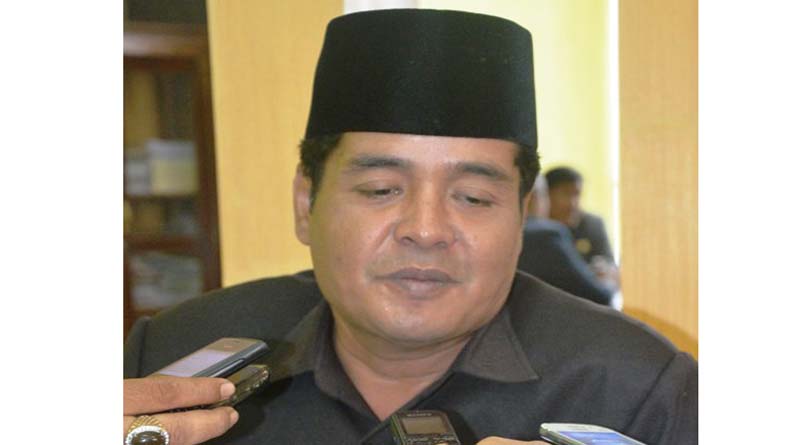  Ketua DPRD. Abang Tajudin