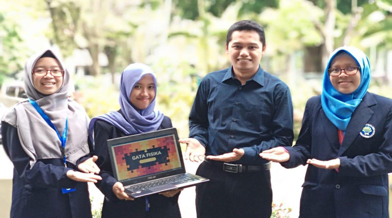 Tiga Mahasiswa Universitas Negeri Malang Merancang Model Pembelajaran Baru