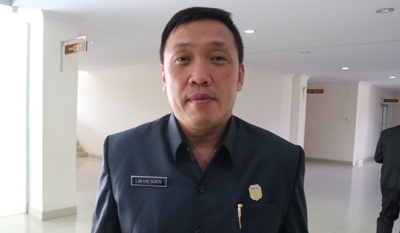 Lim Hie Soen, anggota DPRD Sintang.