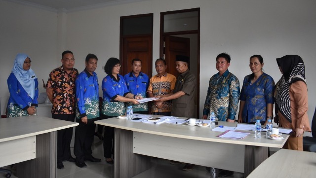 Komisi C dan Dikbud Sintang