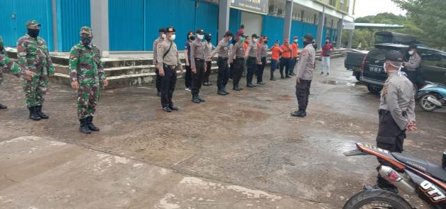 Tim Gabungan Gugus Tugas Covid-19 Kabupaten Sekadau Melakukan Apel Bersama