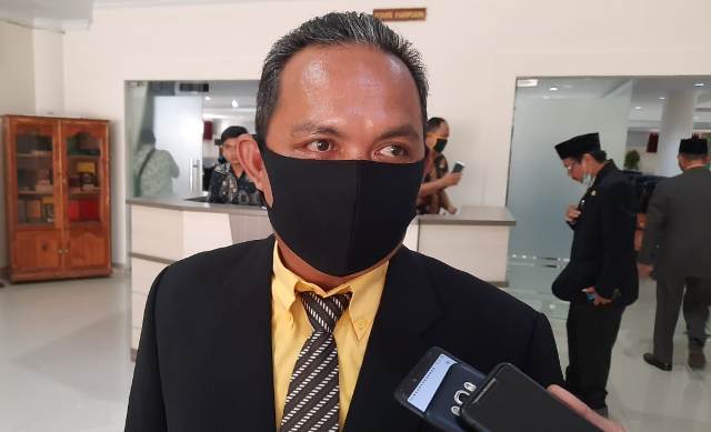 Anggota DPRD Sintang, Melkianus