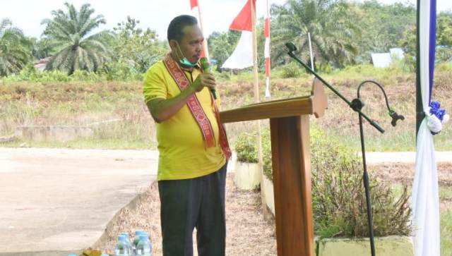 Anggota DPRD Sintang, Melkianus