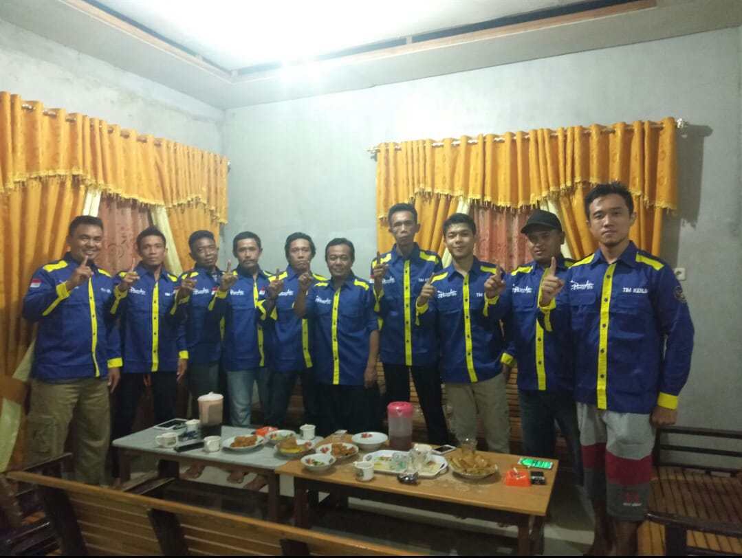 Sejunlah tim kerja HAMKA 23 di Kecamatan Pinoh Utara, yang siap memenangkan pasangan PANAH di Pilkada Melawi 2020. (Ist) 