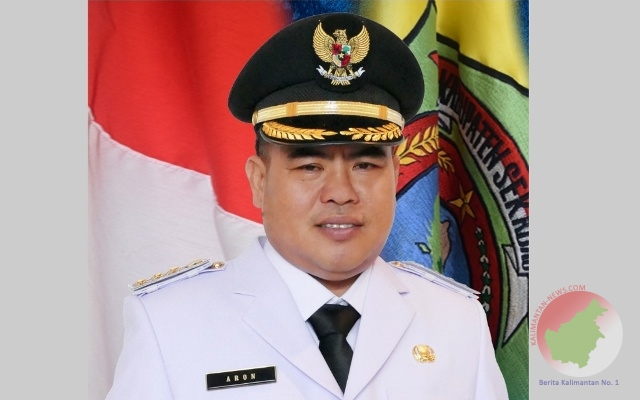 Bupati Sekadau, Aron