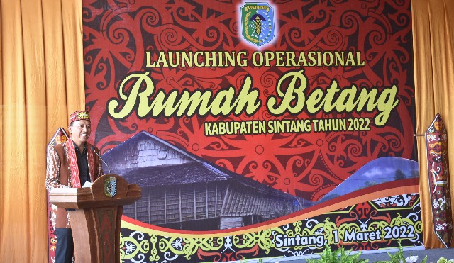 Ketua DAD Kab Sintang, Jeffray Edward