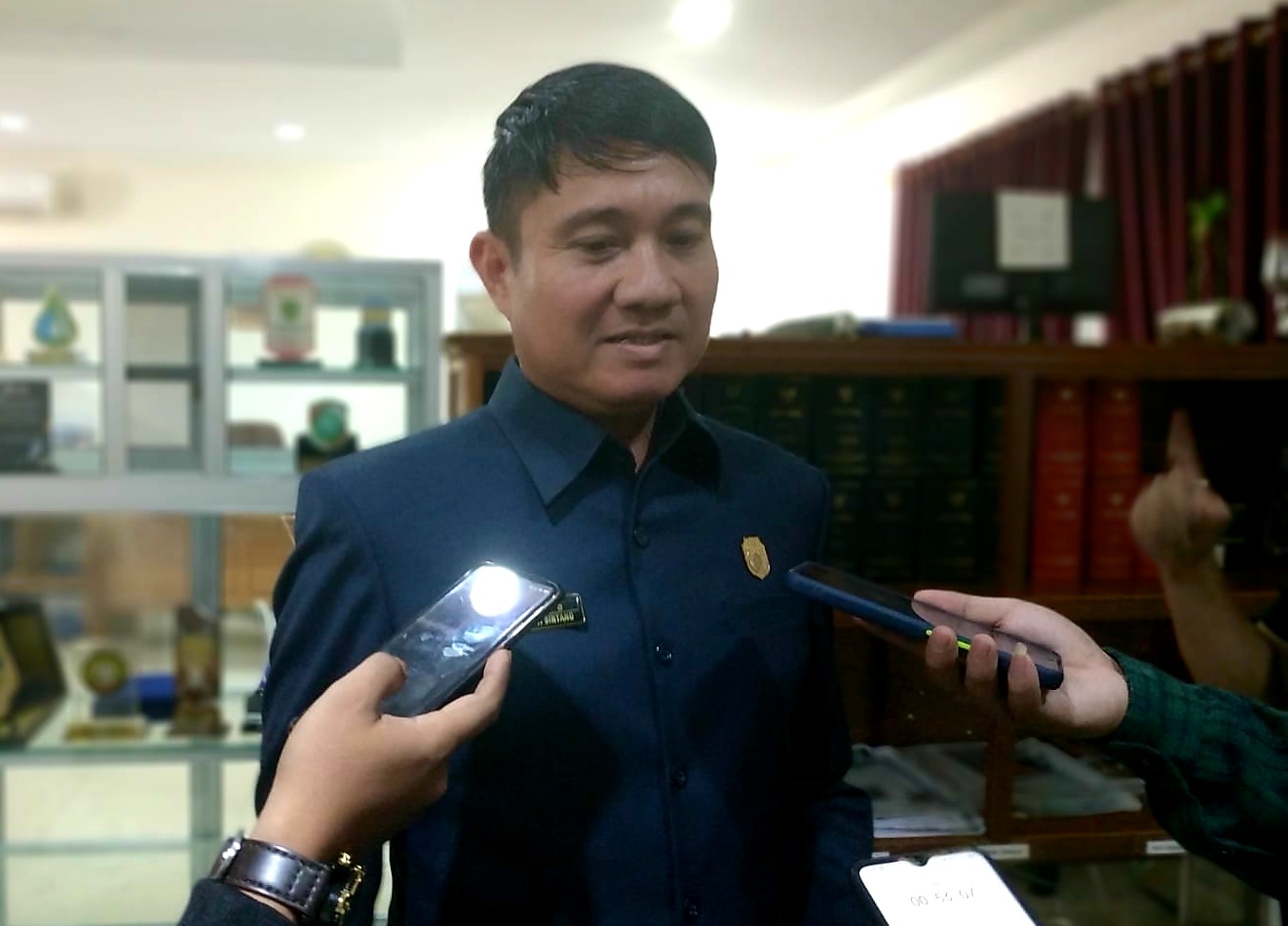 Alpius, Anggota DPRD Sintang