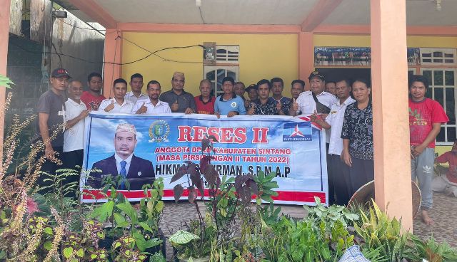 Hikman Sudirman Saat Reses di Desa Pelaik, Kecamatan Kayan Hilir