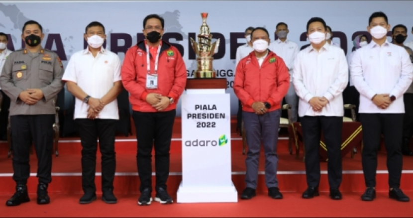 Turnamen bulutangkis memperebutkan Piala Presiden 2022 akhirnya resmi bergulir usai dibuka pada Senin (1/8) siang di GOR Nanggala, Cijantung, Jakarta Timur