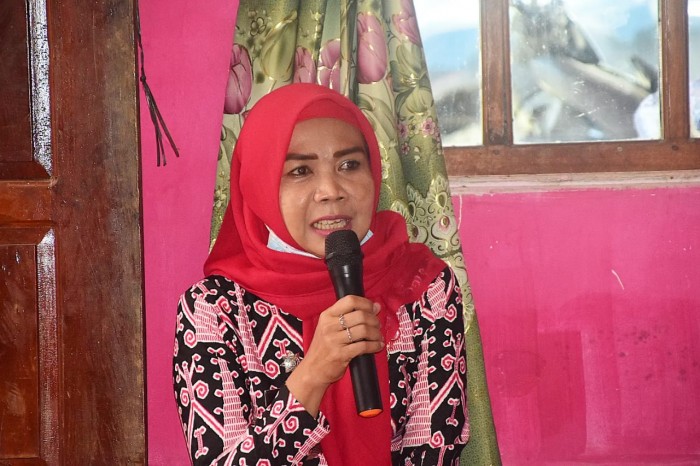 Kasatpol PP Kabupaten Sintang, Siti Musrikah.