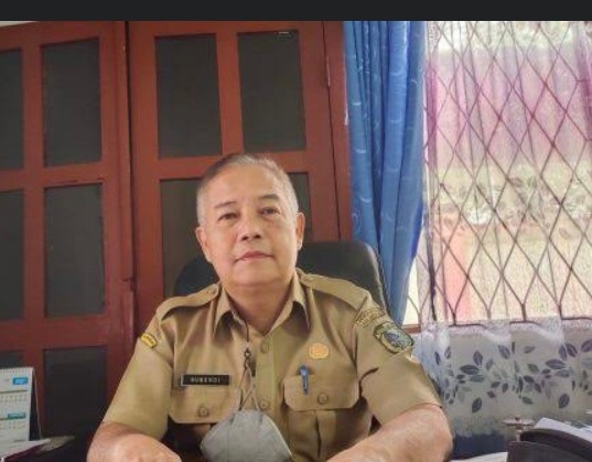 Kepala Dinas Ketenagakerjaan dan Transmigrasi Kabupaten Sintang, Subendi.