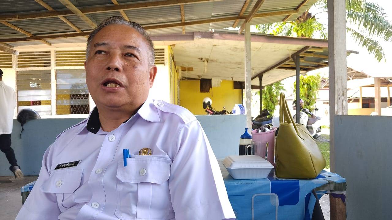 Kepala Dinas Tenaga Kerja dan Transmigrasi Kabupaten Sintang, Subendi.