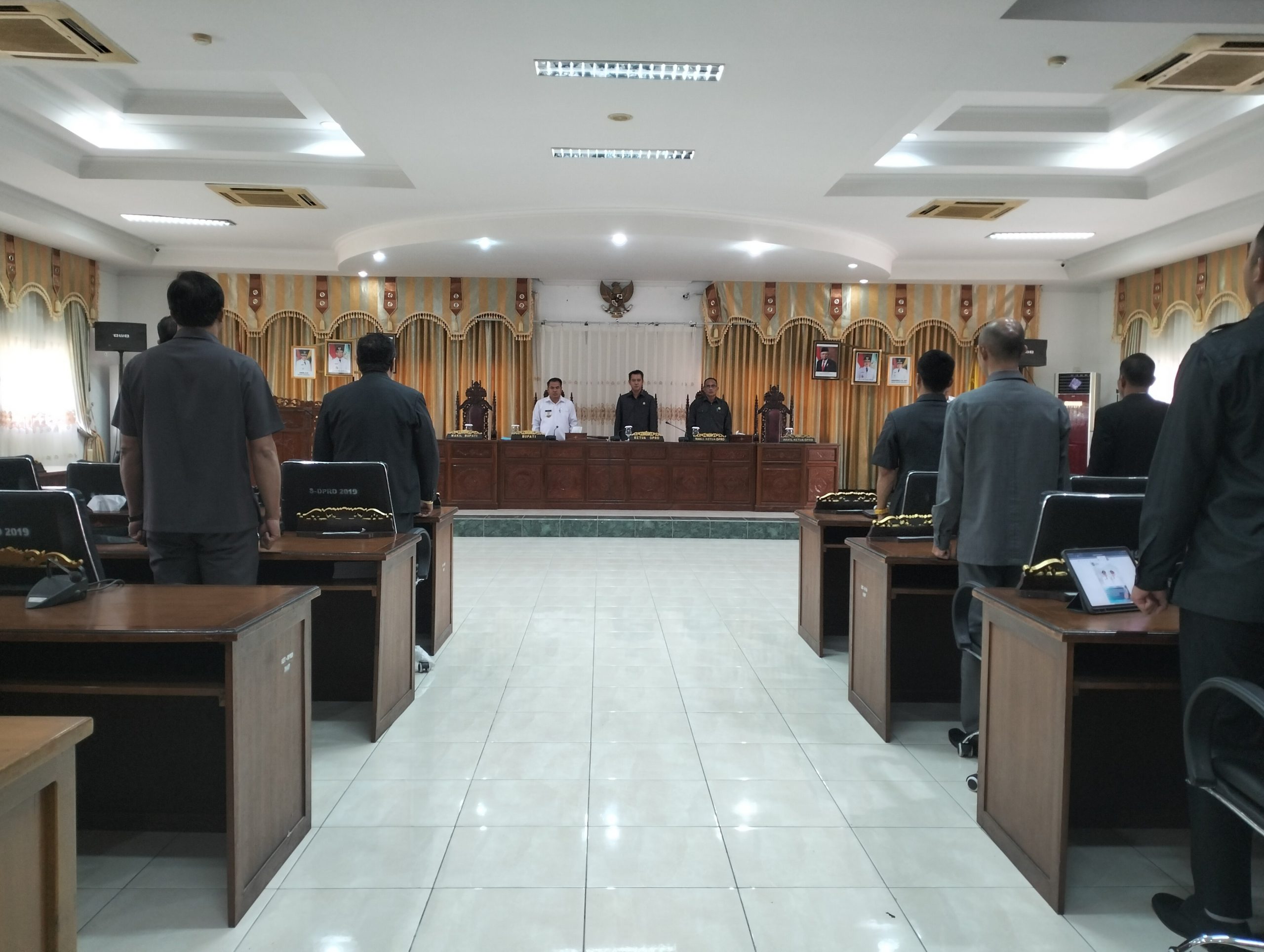 Paripurna Ke-12 masa persidangan Ke-2 dengan agenda penyampaian nota pengantar terhadap laporan keterangan Pertanggungjawaban (LKPJ) Bupati Sekadau tahun 2022. 