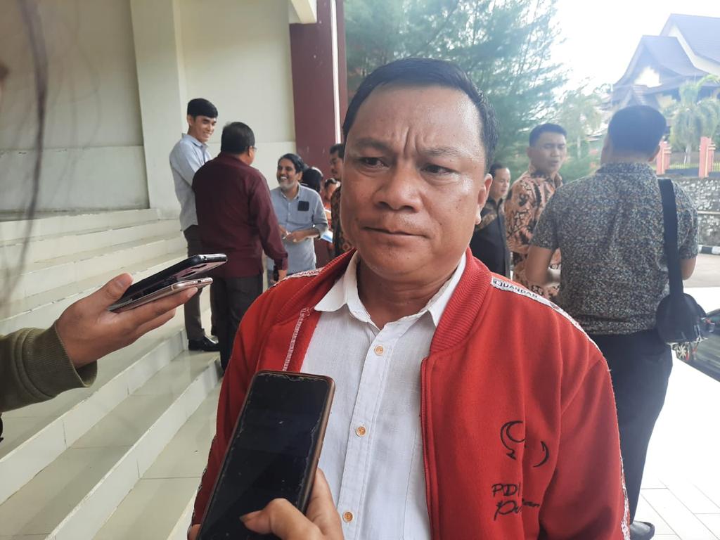 Anggota DPRD Sintang, Welbertus