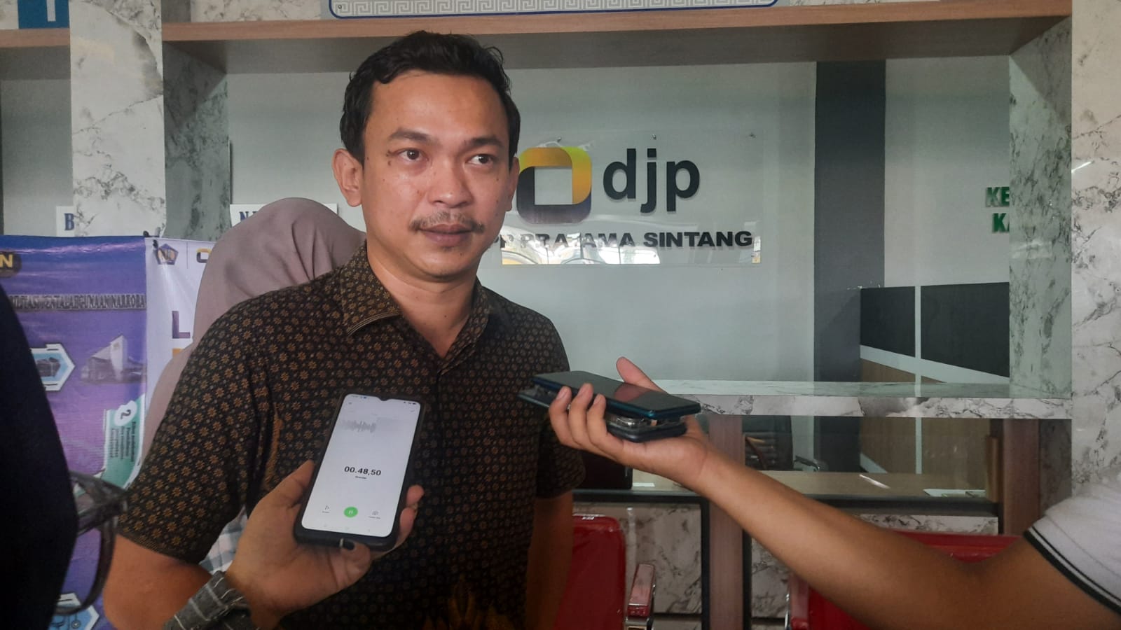 Ketua Dewan Perwakilan Rakyat Daerah (DPRD) Kabupaten Sintang, Florensius Ronny