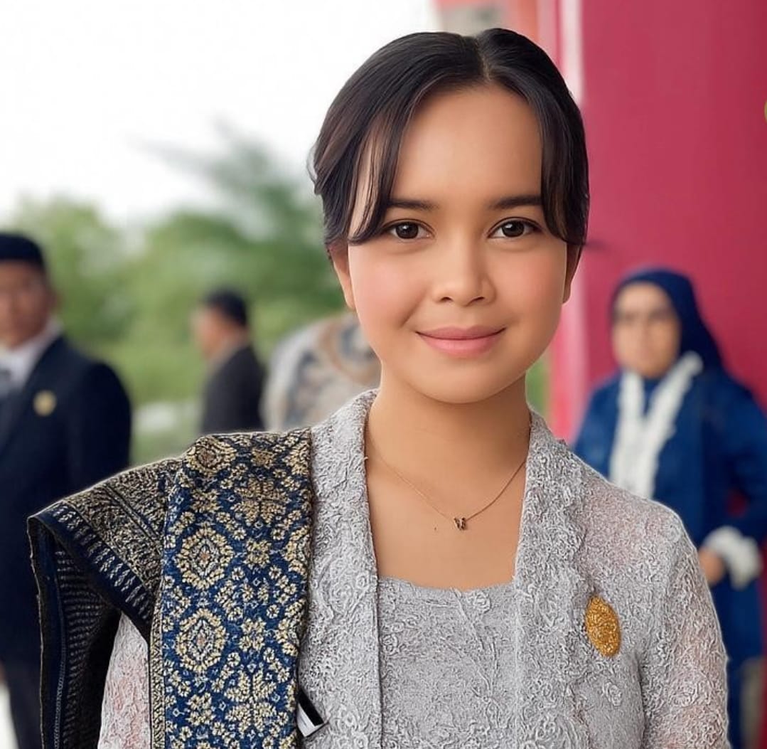 Anggota DPRD Sintang, Yuvita Ginting