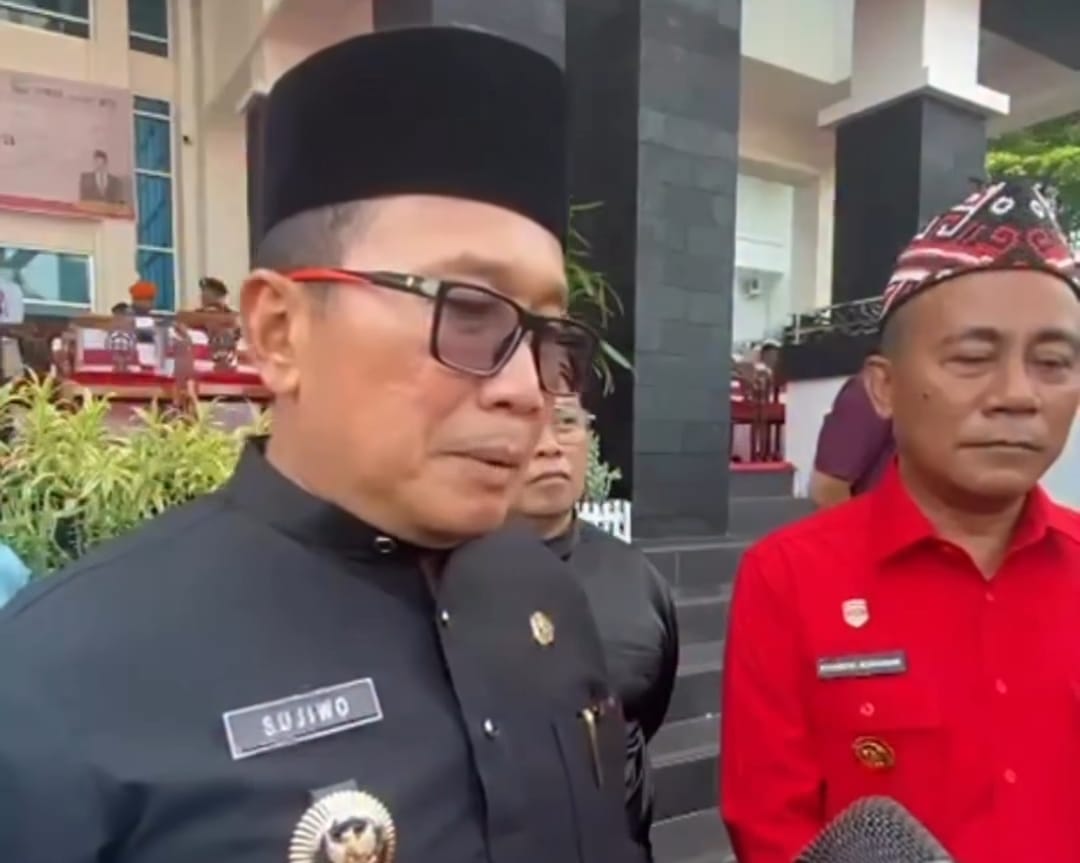 BUPATI KUBU RAYA, SUJIWO