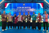 Kelurahan Nyarumkup, Kecamatan Singkawang Timur, Kota Singkawang, goro bersama sebelum mengikuti Lokakarya Desa dan Kelurahan Berprestasi dalam rangka Hari Desa Nasional 2026 (Dedi Irawan)