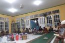 Ratusan jamaah Masjid As Shobirin saat membaca yasin danndoa bersama. (Dedi Irawan)