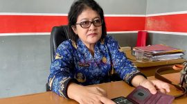 Camat Kelam Permai Rita fransiska