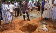 Bupati Sintang Letakkan Batu Pertama Gereja Santo Eugenius De Mazenod di Kemantan Sepauk